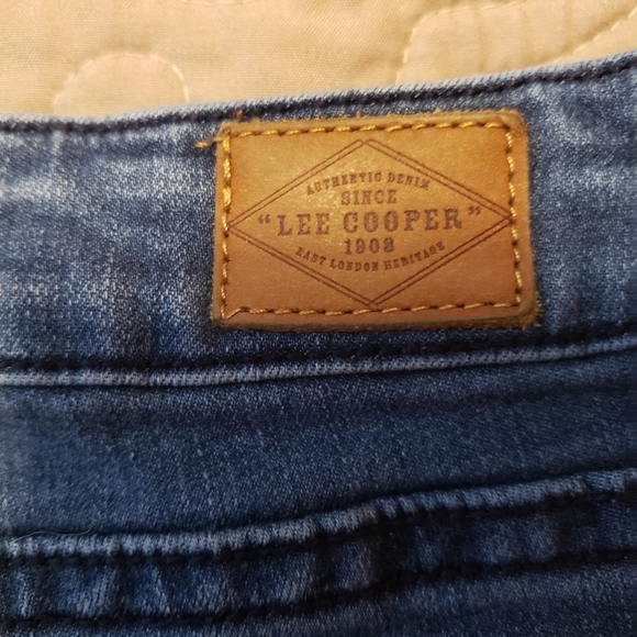 Jeans - Picture 3 of 7